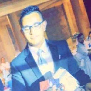 Meet your Posher, Carlos